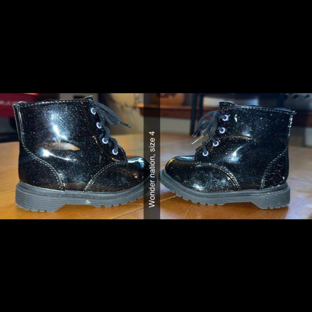 Sparkly Black Boots, size 4baby